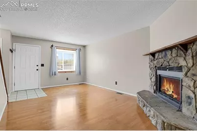 7660 Clover Hill Drive, Colorado Springs, CO 80920 - Photo 7