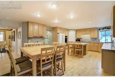 4618 Bethany Court, Colorado Springs, CO 80918 - Photo 7