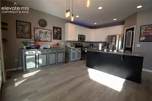 10646 Abrams Dr, Colorado Springs, CO 80925 - Photo 9