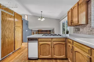1928 Brookdale Dr, Colorado Springs, CO 80918 - Photo 7