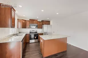 2496 Sierra Springs Dr, Colorado Springs, CO 80916 - Photo 5