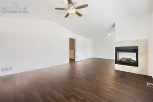 2496 Sierra Springs Dr, Colorado Springs, CO 80916 - Photo 7