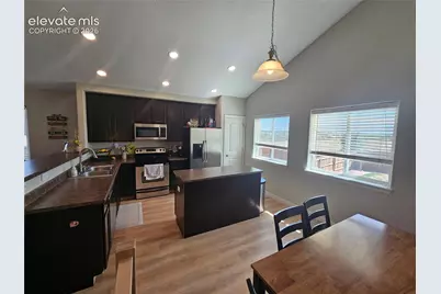 7431 Willowdale Drive, Fountain, CO 80817 - Photo 5