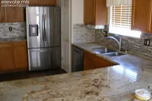 1563 W Costilla St, Colorado Springs, CO 80904 - Photo 15