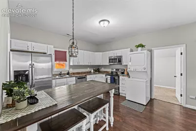 322 Nichols Court, Colorado Springs, CO 80905 - Photo 5