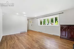 1031 Adams Dr, Colorado Springs, CO 80904 - Photo 11