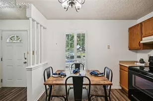 4220 Hunting Meadows Cir, Colorado Springs, CO 80916 - Photo 7
