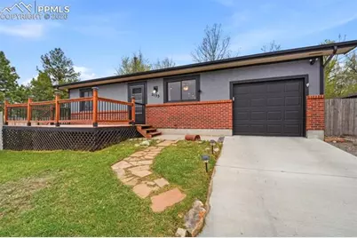 2155 Wheeler Avenue, Colorado Springs, CO 80904 - Photo 3