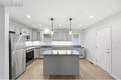2155 Wheeler Avenue, Colorado Springs, CO 80904 - Photo 7
