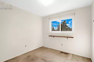 3325 Raindrop Dr, Colorado Springs, CO 80917 - Photo 17