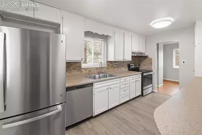 2318 E Caramillo Street, Colorado Springs, CO 80909 - Photo 11