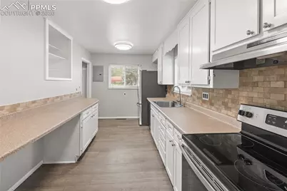 2318 E Caramillo Street, Colorado Springs, CO 80909 - Photo 9