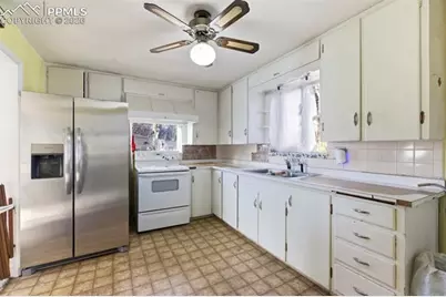 1824 W Platte Avenue, Colorado Springs, CO 80904 - Photo 11