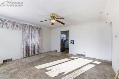 1824 W Platte Avenue, Colorado Springs, CO 80904 - Photo 9