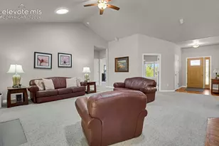 5920 Gladstone St, Colorado Springs, CO 80906 - Photo 9