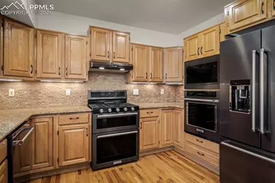 8450 Melross Court, Colorado Springs, CO 80919 - Photo 15