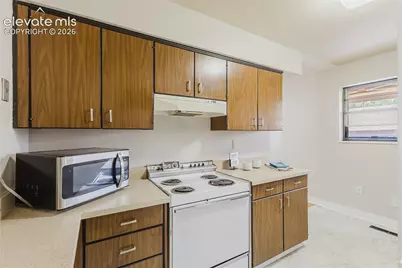 406 Valley Hi Circle #B, Colorado Springs, CO 80910 - Photo 19