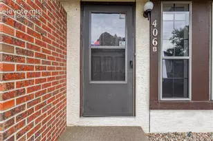 406 Valley Hi Cir, Colorado Springs, CO 80910 - Photo 3