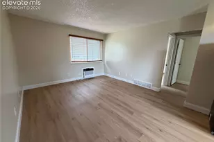 2959 Mesa Rd, Colorado Springs, CO 80904 - Photo 3