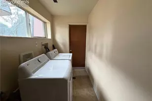 2959 Mesa Rd, Colorado Springs, CO 80904 - Photo 17