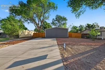 281 E Stewart Drive, Pueblo, CO 81007 - Photo 39