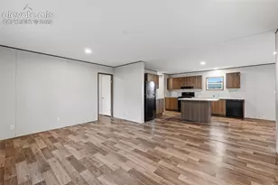 281 E Stewart Dr, Pueblo, CO 81007 - Photo 11