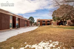 4245 N Carefree Cir, Colorado Springs, CO 80917 - Photo 5