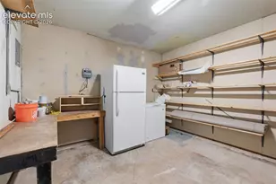 110 N Brentwood Dr, Colorado Springs, CO 80909 - Photo 21