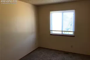 759 Descendant Dr, Fountain, CO 80817 - Photo 7
