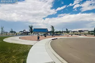 1910 Cuchara Dr, Pueblo, CO 81001 - Photo 45