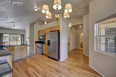 5536 Sonnet Heights, Colorado Springs, CO 80918 - Photo 9