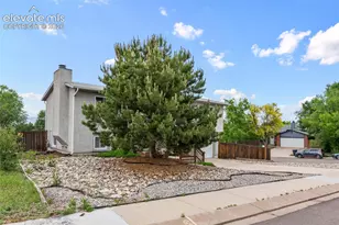 4303 Eastcrest Circle, Colorado Springs, CO 80916 - Photo 3
