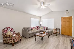 6633 Harvey Ln, Colorado Springs, CO 80923 - Photo 5