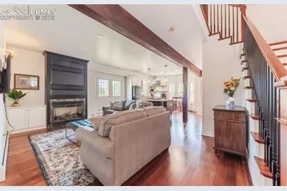 13 Oak Place, Manitou Springs, CO 80829 - Photo 3