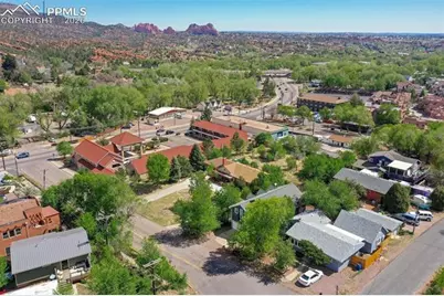 13 Oak Place, Manitou Springs, CO 80829 - Photo 47