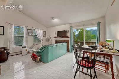 3660 Suncrest Court, Colorado Springs, CO 80906 - Photo 5