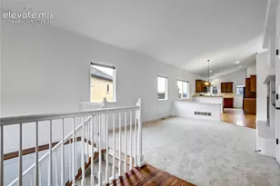 2306 Creek Valley Cir, Monument, CO 80132 - Photo 9
