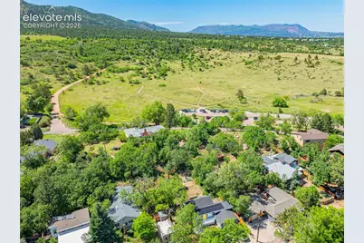 1608 Highland Way, Colorado Springs, CO 80906 - Photo 3