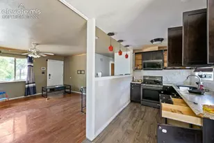 2438 Barkman Dr, Colorado Springs, CO 80916 - Photo 7