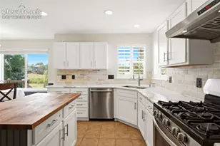 22102 E Ida Pl, Aurora, CO 80015 - Photo 9