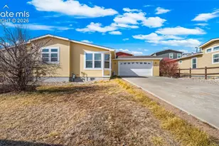 4481 Kingfisher Point, Colorado Springs, CO 80922 - Photo 31