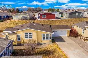 4481 Kingfisher Point, Colorado Springs, CO 80922 - Photo 35