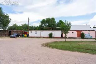 325 S Santa Fe Ave, Fountain, CO 80817 - Photo 13