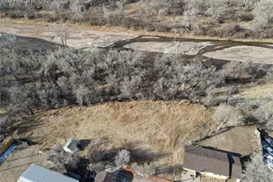 325 S Santa Fe Ave, Fountain, CO 80817 - Photo 17