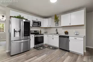 1522 Whippoorwill Pl, Pueblo, CO 81006 - Photo 9