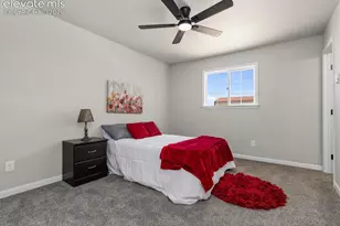 1522 Whippoorwill Pl, Pueblo, CO 81006 - Photo 11