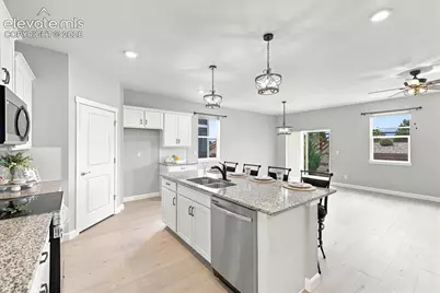15937 Little Bluestem Road, Monument, CO 80132 - Photo 9