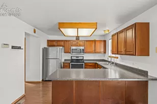 9221 Chieftan Dr, Colorado Springs, CO 80925 - Photo 15