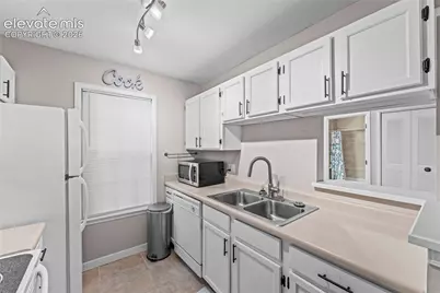 2121 Troy Court, Colorado Springs, CO 80918 - Photo 9
