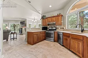 7524 Engineers Ct, Larkspur, CO 80118 - Photo 11